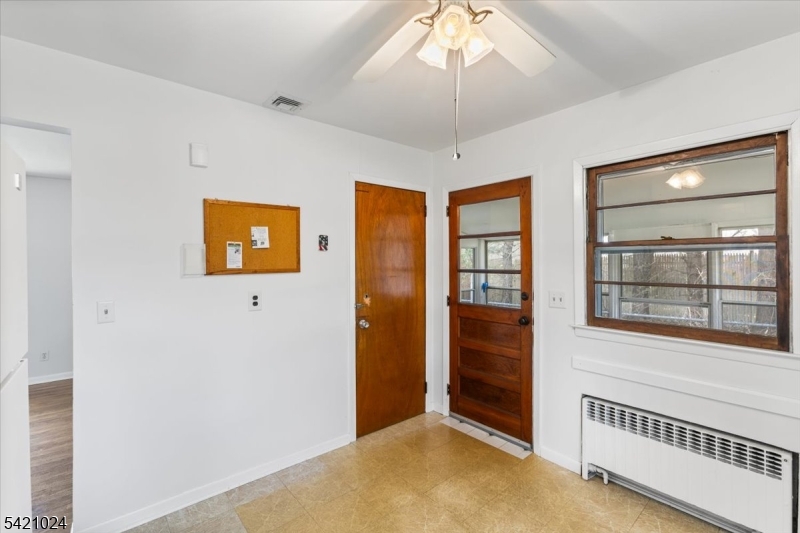 191 Lindley Court Andover, NJ 07821 - Photo 17 of 43