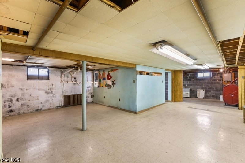 191 Lindley Court Andover, NJ 07821 - Photo 18 of 43