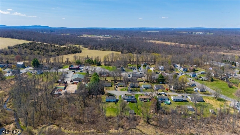 191 Lindley Court Andover, NJ 07821 - Photo 40 of 43