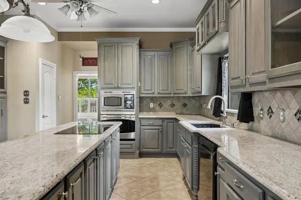 $5,500 | 7704 Emerson Lane, Flower Mound, TX 75022