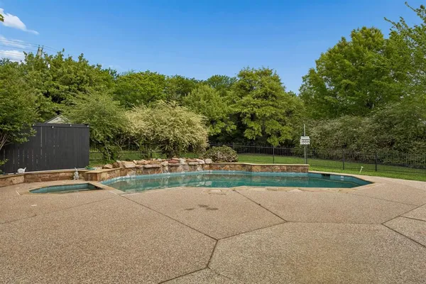 $5,500 | 7704 Emerson Lane, Flower Mound, TX 75022