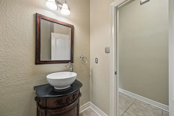 $5,500 | 7704 Emerson Lane, Flower Mound, TX 75022