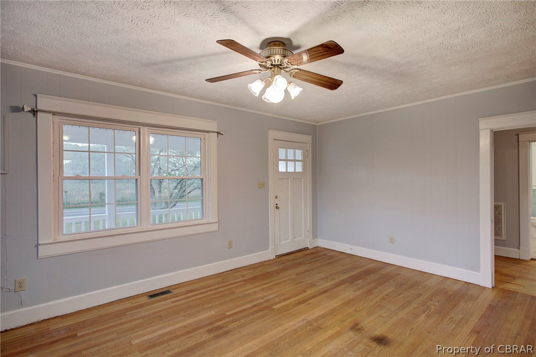 4793 Clay Bank Road Gloucester, VA 23061 - Photo 9 of 24 Gallery Image 9