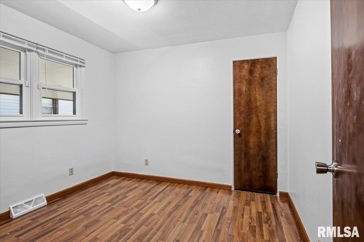 804 North Grand Avenue West Springfield, IL 62702 - Photo 20 of 26