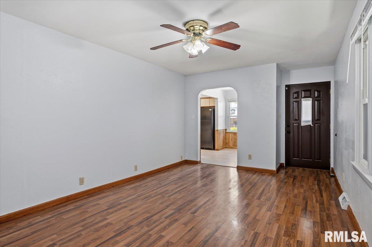 804 North Grand Avenue West Springfield, IL 62702 - Photo 3 of 26