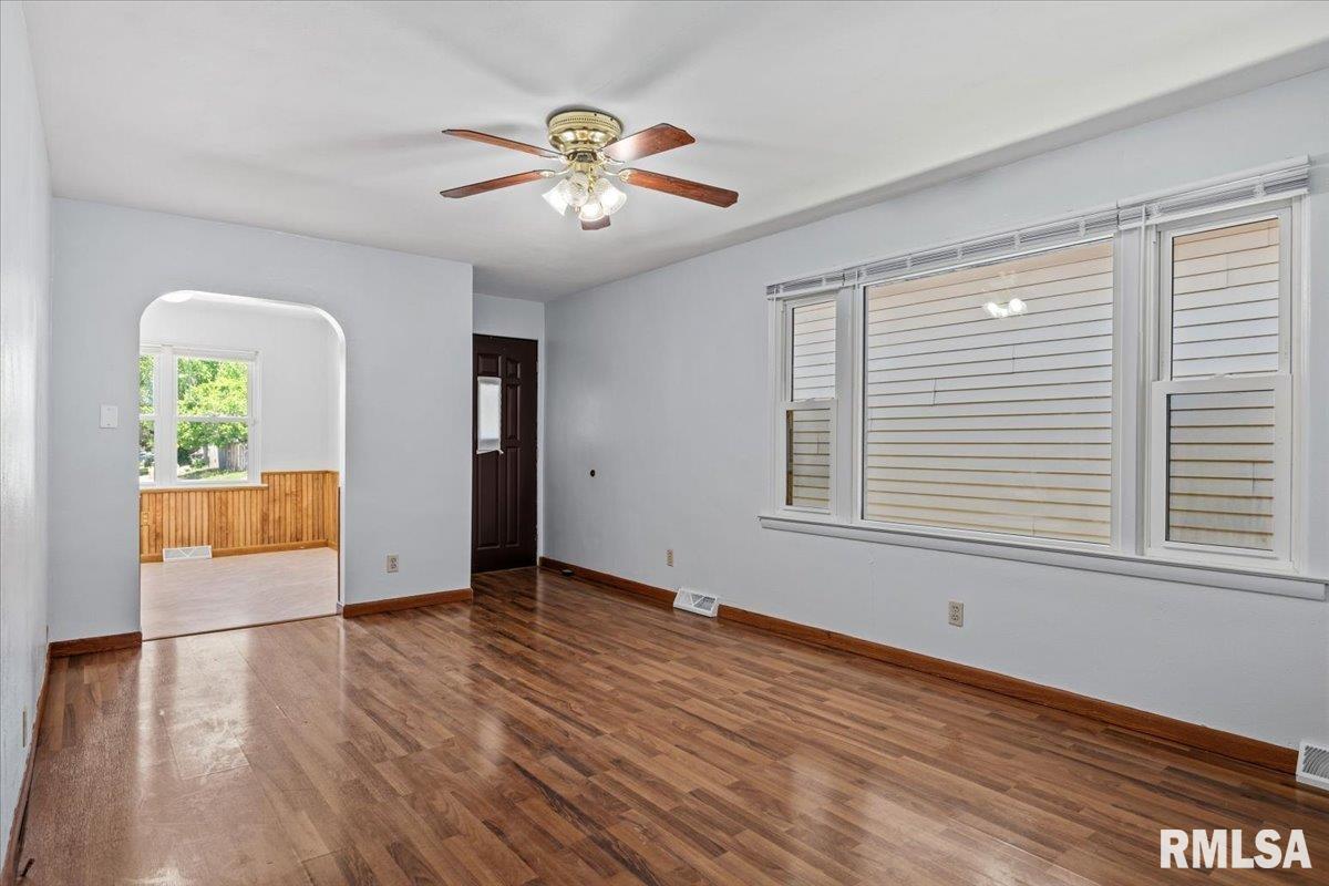 804 North Grand Avenue West Springfield, IL 62702 - Photo 4 of 26