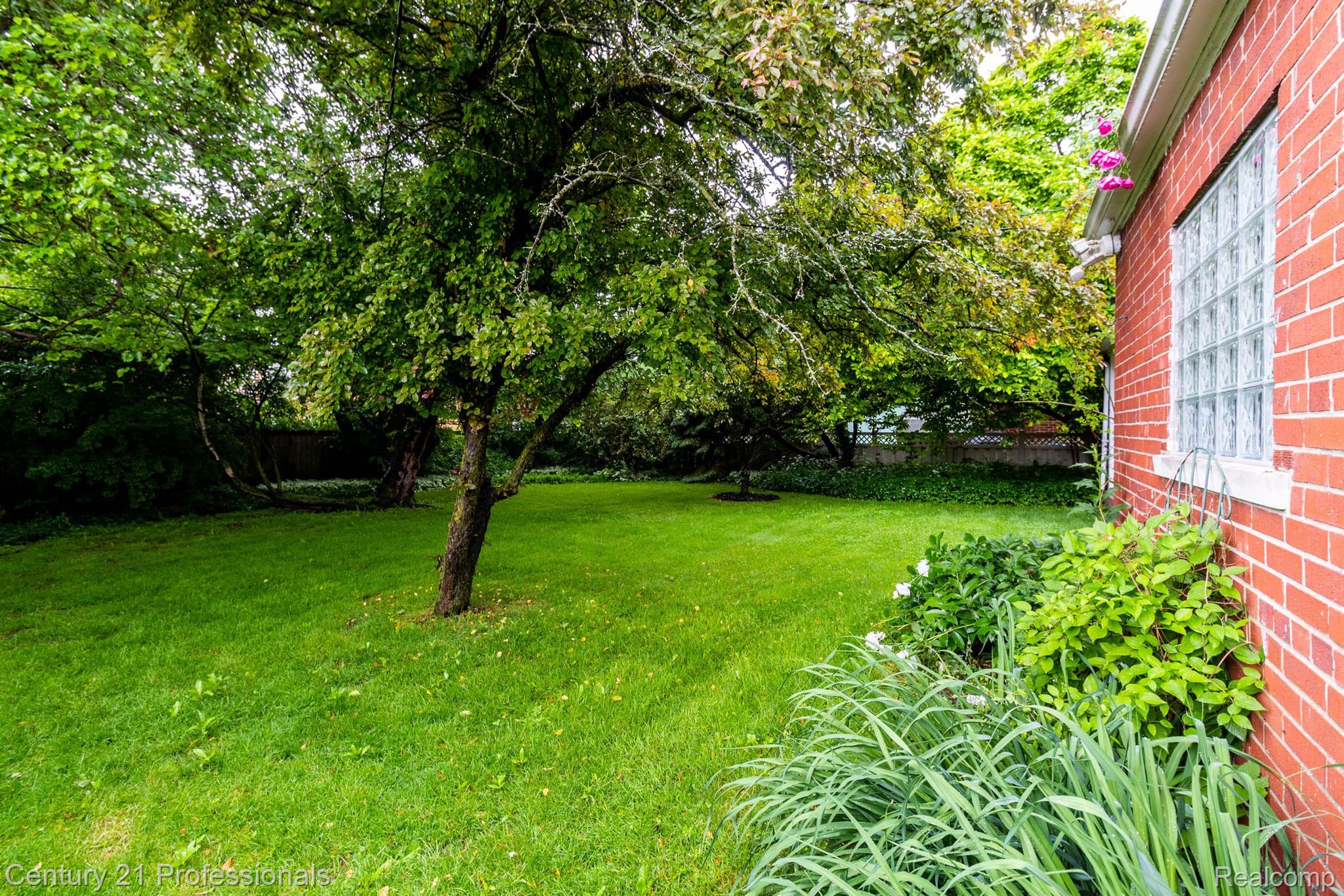 4417 Amherst Road Royal Oak, MI 48073 - Photo 35 of 38 Gallery Image 35