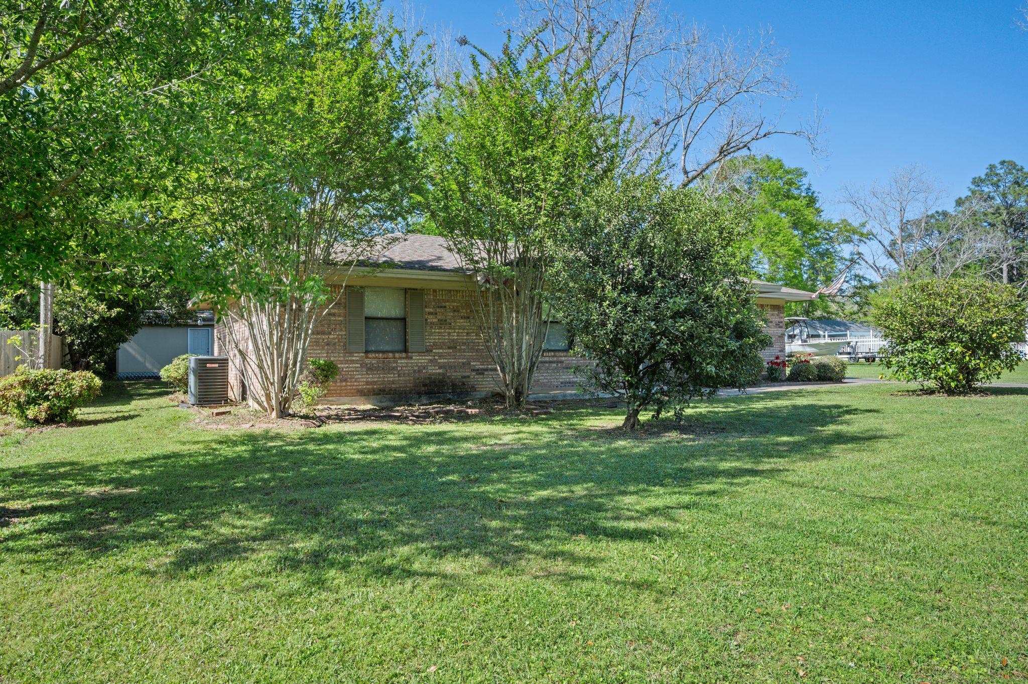 703 East 4th Street Bay Minette, AL 36507 - Photo 4 of 18 Front Of Structure