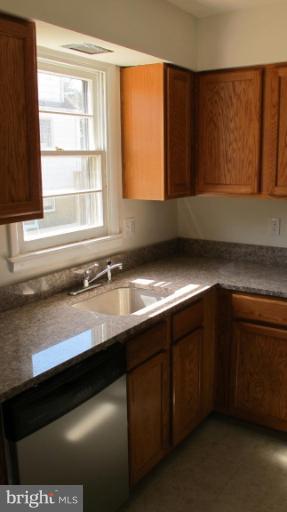8004 Ridgely Oak Road Parkville, MD 21234 - Photo 5 of 14 Kitchen #3