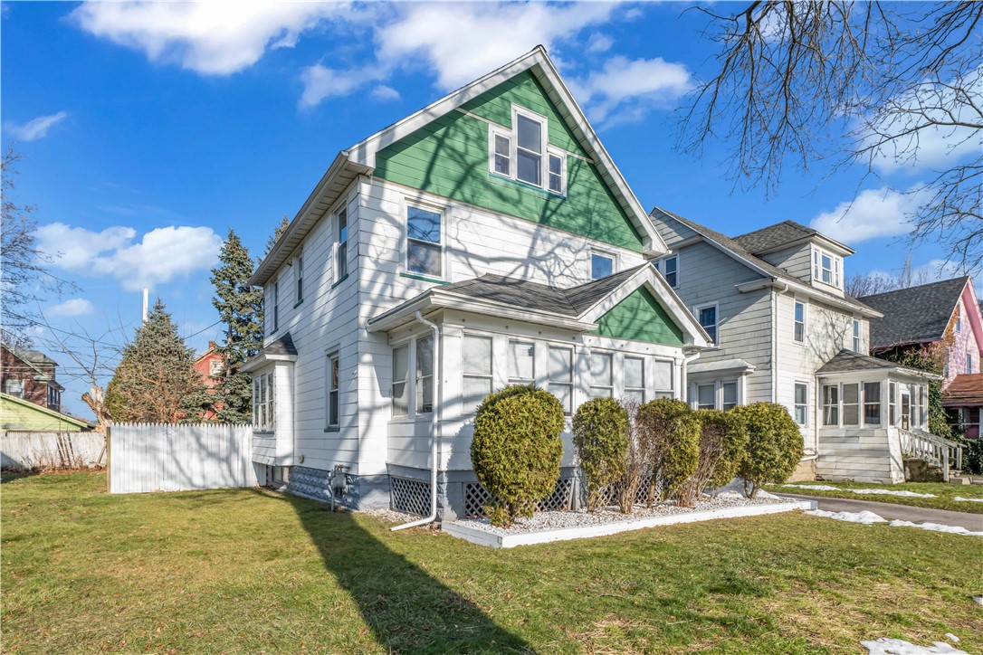 18 Avis Street Rochester, NY 14615 - Photo 3 of 27