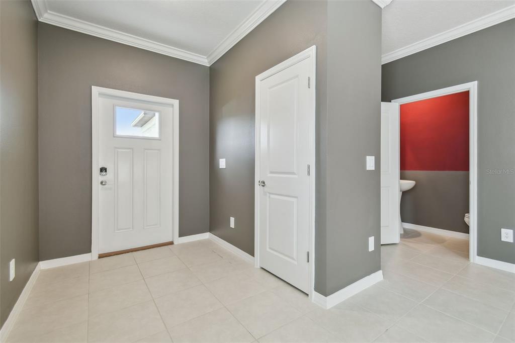 36390 Wl Hl Way Zephyrhills, FL 33541 - Photo 7 of 77