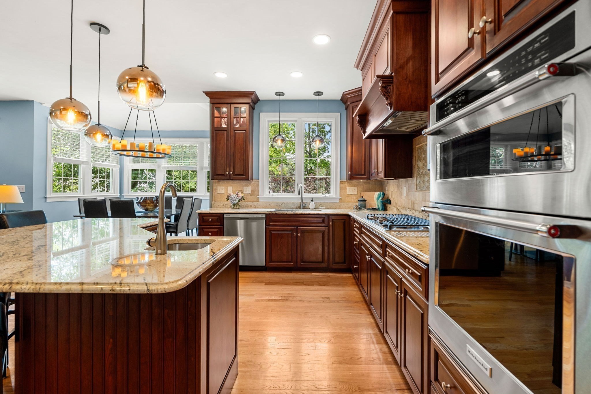 3 MacArthur Road Wellesley, MA 02482 - Photo 9 of 38 Gallery Image 9