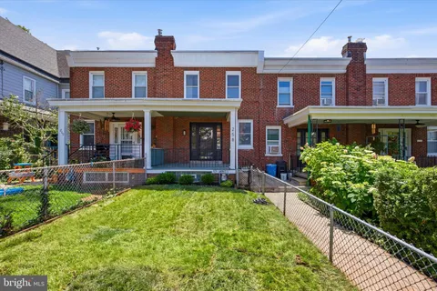 $469,000 | 258 Rochelle Avenue, Philadelphia, PA 19128