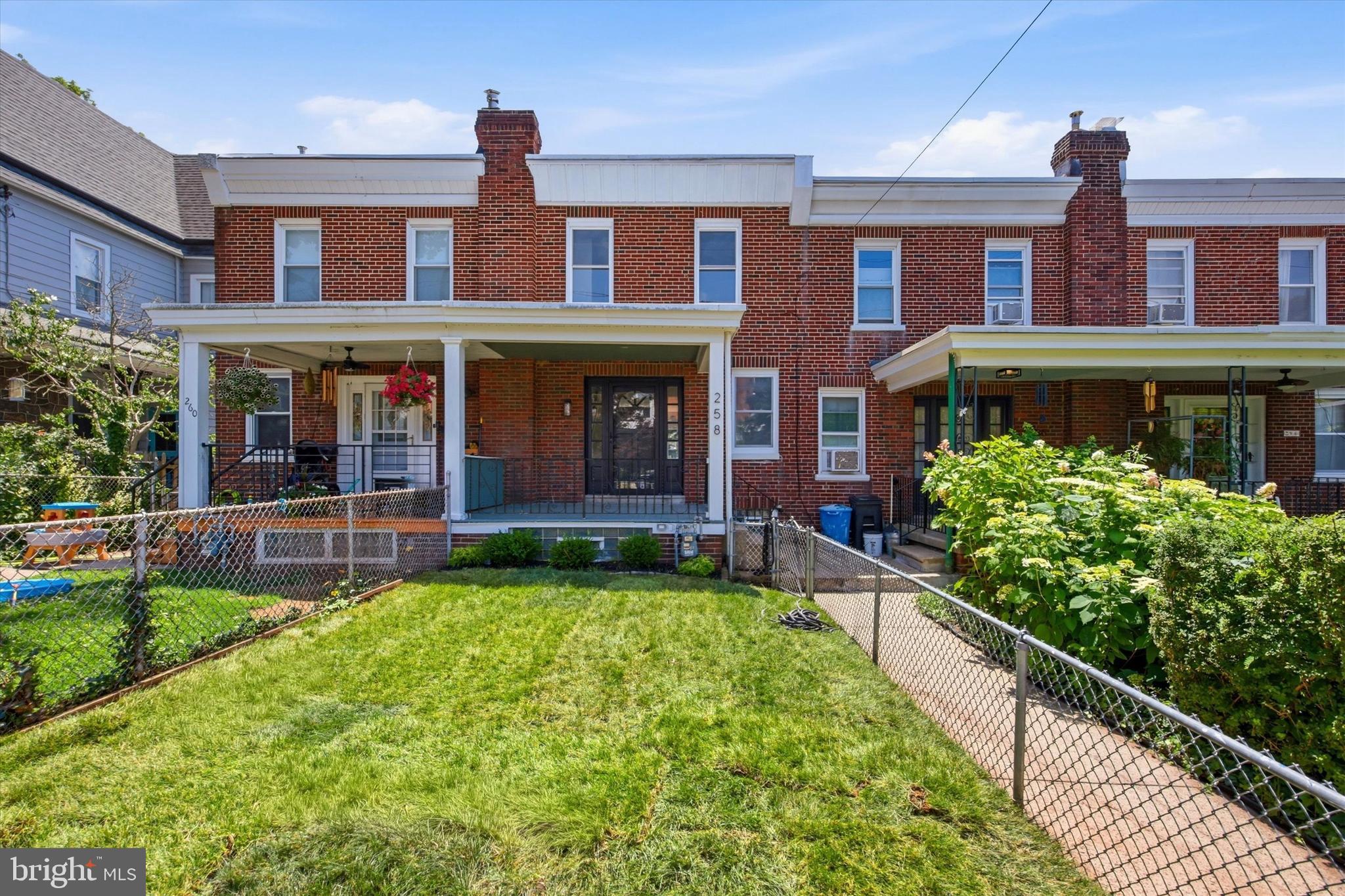 258 Rochelle Avenue Philadelphia, PA 19128 - Photo 1 of 26
