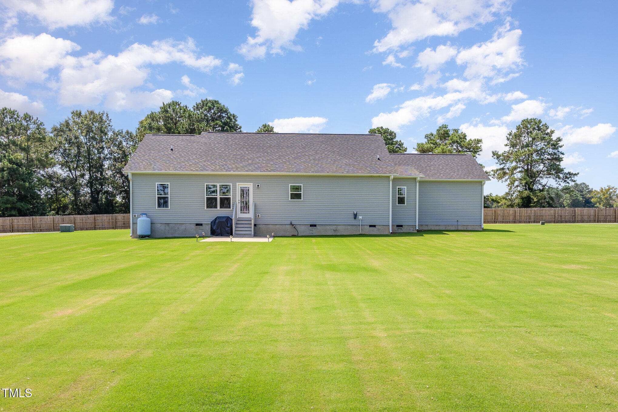 5750 Old Fairground Road Benson, NC 27504 - Photo 25 of 30 025_cj4a8528-edit_524