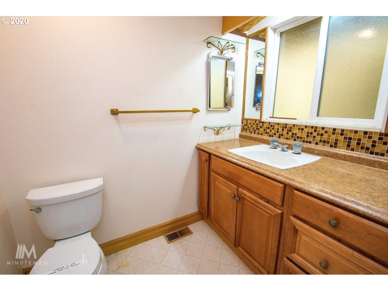 5525 Northwest Ridgemoor Court Portland, OR 97229 - Photo 18 of 25 Gallery Image 18