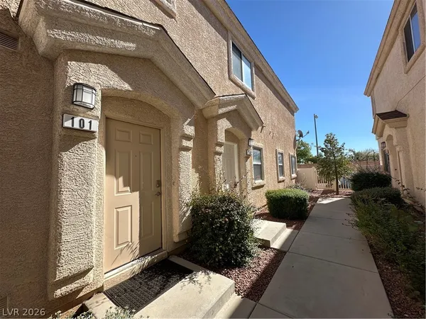 $1,730 | 9312 Straw Hays Street, Unit 102, Las Vegas, NV 89178