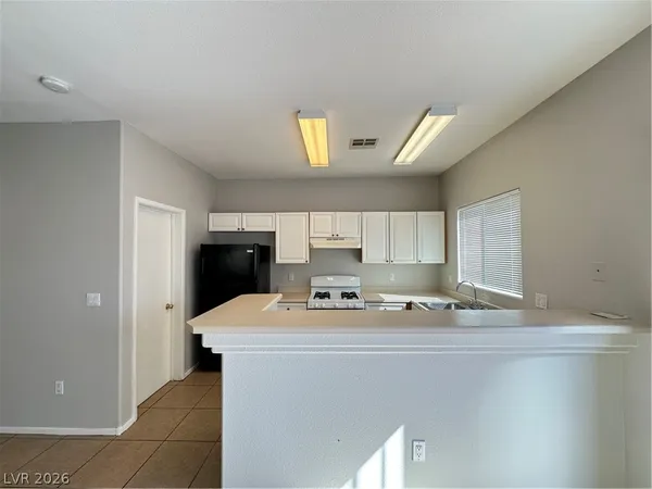 $1,730 | 9312 Straw Hays Street, Unit 102, Las Vegas, NV 89178