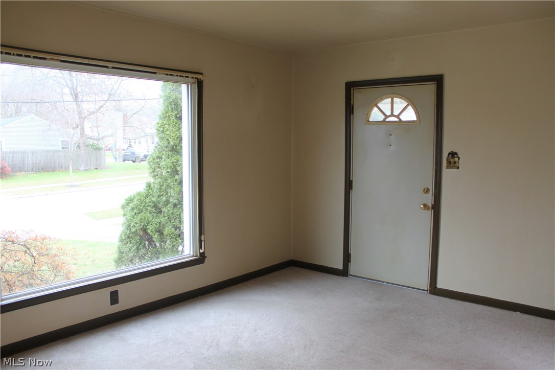 138 East Wilbeth Road Akron, OH 44301 - Photo 11 of 27 Gallery Image 11