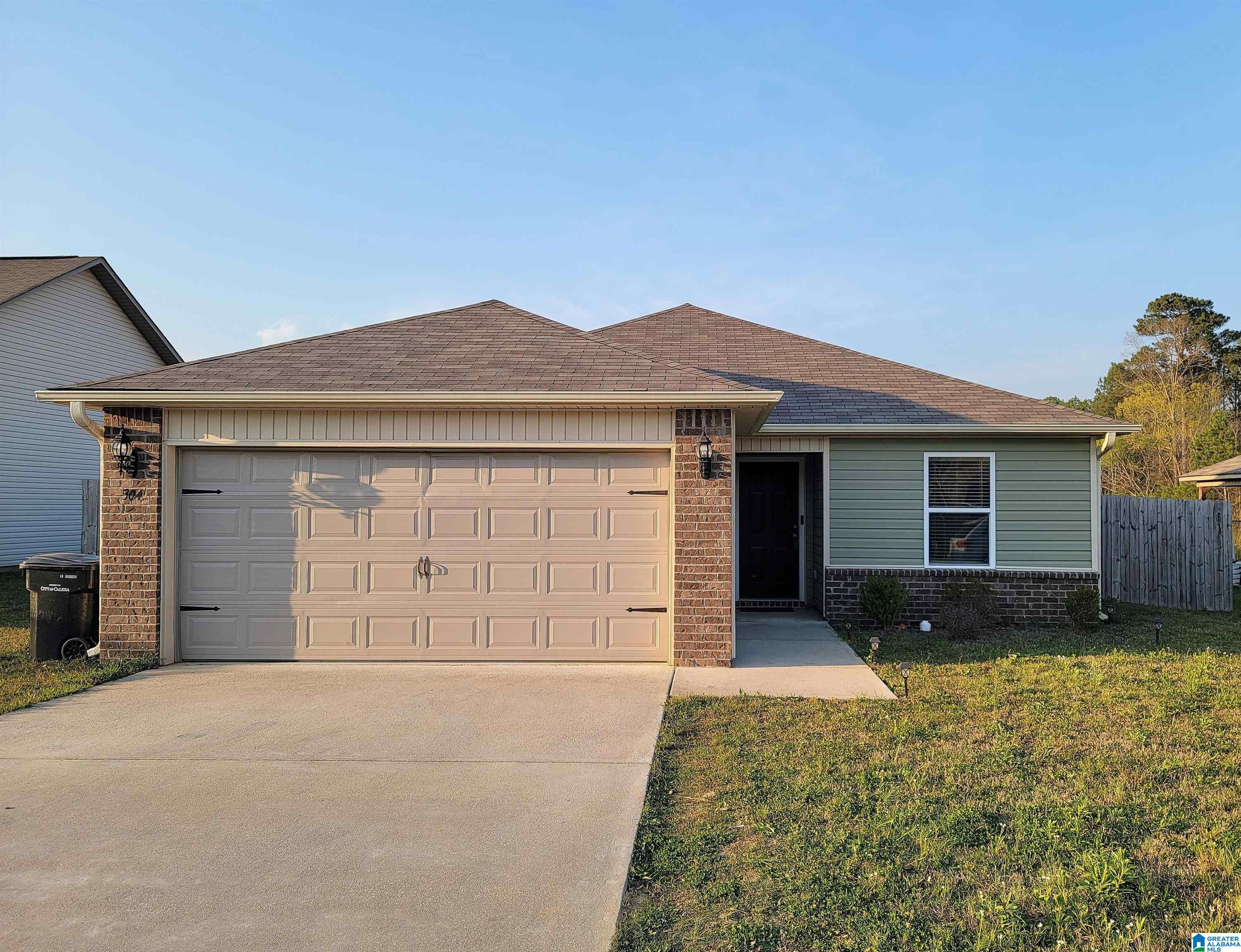 304 Maggie Way Calera, AL 35040 - Photo 1 of 20