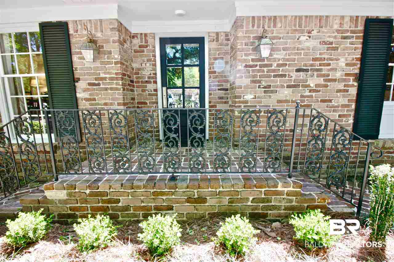 54 Ridgelawn Drive East Mobile, AL 36608 - Photo 2 of 32