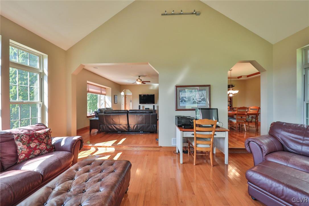 226 Bushkill Terrace Nazareth, PA 18064 - Photo 44 of 49 Gallery Image 44