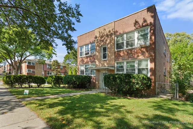 $841,000 | 4856 Hull Street, Skokie, IL 60077