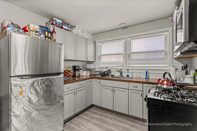 $841,000 | 4856 Hull Street, Skokie, IL 60077