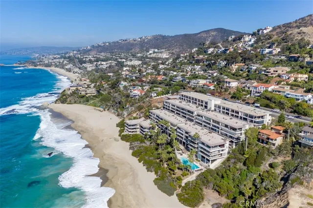 $3,975,000 | 31423 Coast Highway, Unit 12, Laguna Beach, CA 92651