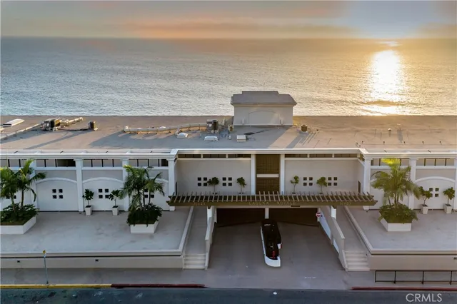 $3,975,000 | 31423 Coast Highway, Unit 12, Laguna Beach, CA 92651