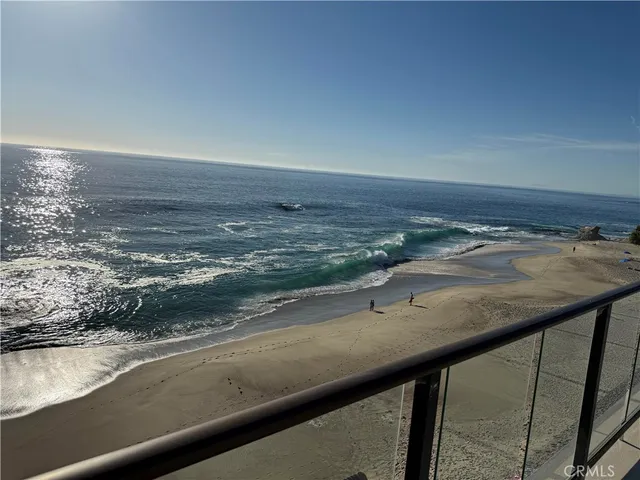 $3,975,000 | 31423 Coast Highway, Unit 12, Laguna Beach, CA 92651