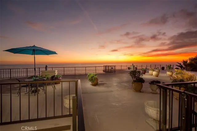 $3,975,000 | 31423 Coast Highway, Unit 12, Laguna Beach, CA 92651