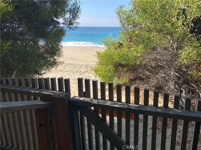 $3,975,000 | 31423 Coast Highway, Unit 12, Laguna Beach, CA 92651