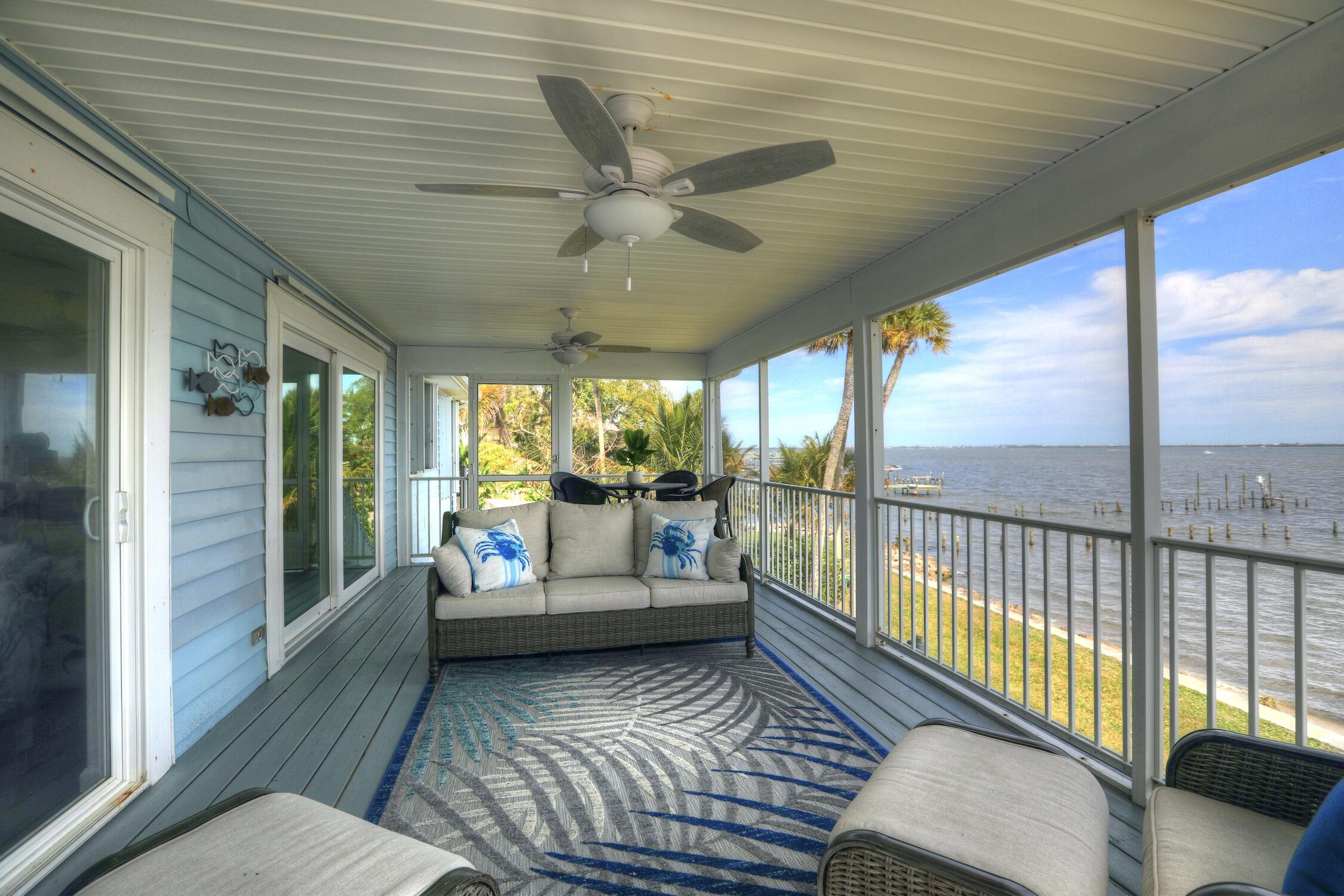 8825 Highway 1 Micco, FL 32976 - Photo 7 of 32 a balcony with furniture