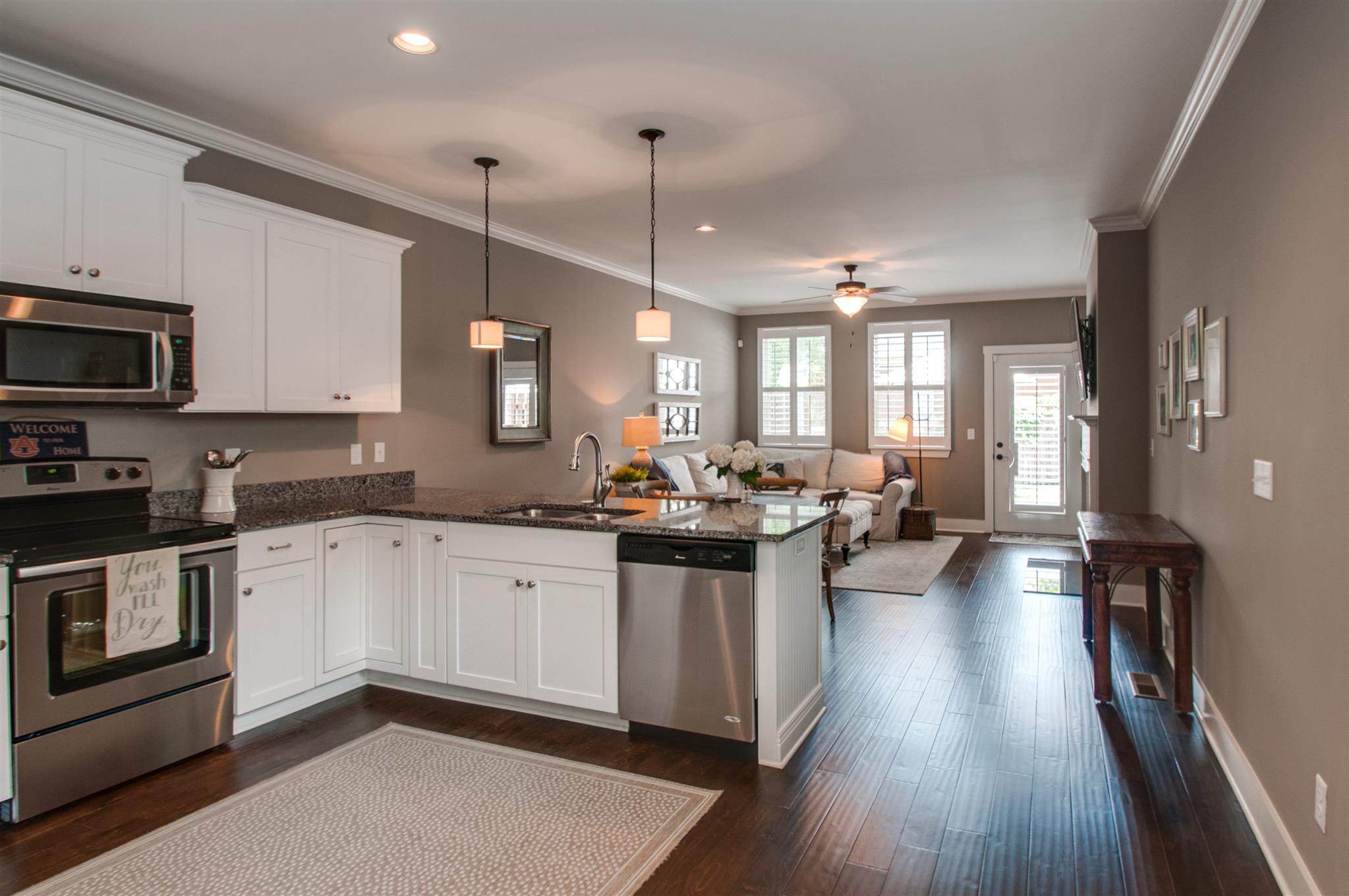 169 Rural Avenue Nashville, TN 37209 - Photo 2 of 17 Gallery Image 2