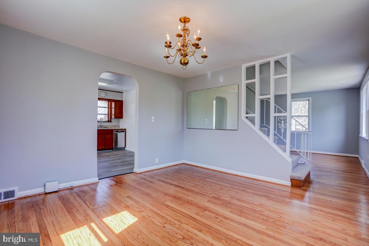 2132 Summit Avenue Rosedale, MD 21237 - Photo 7 of 36