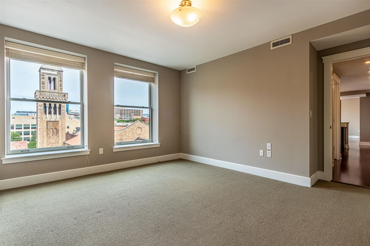 27 Library Street Northeast, Unit 804 Grand Rapids, MI 49503 - Photo 14 of 32