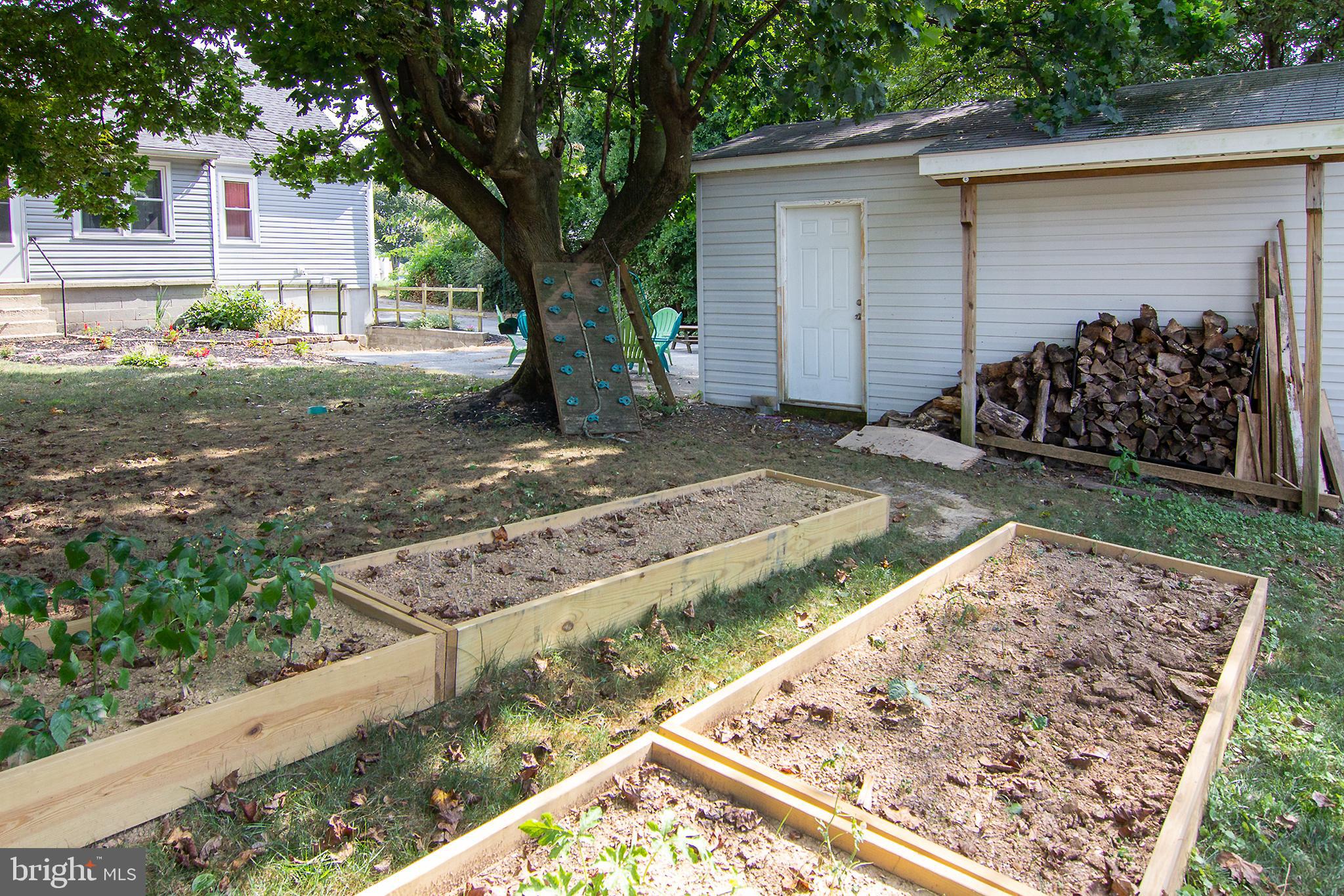 1426 Fairmount Road Hampstead, MD 21074 - Photo 33 of 33 Green thumb?