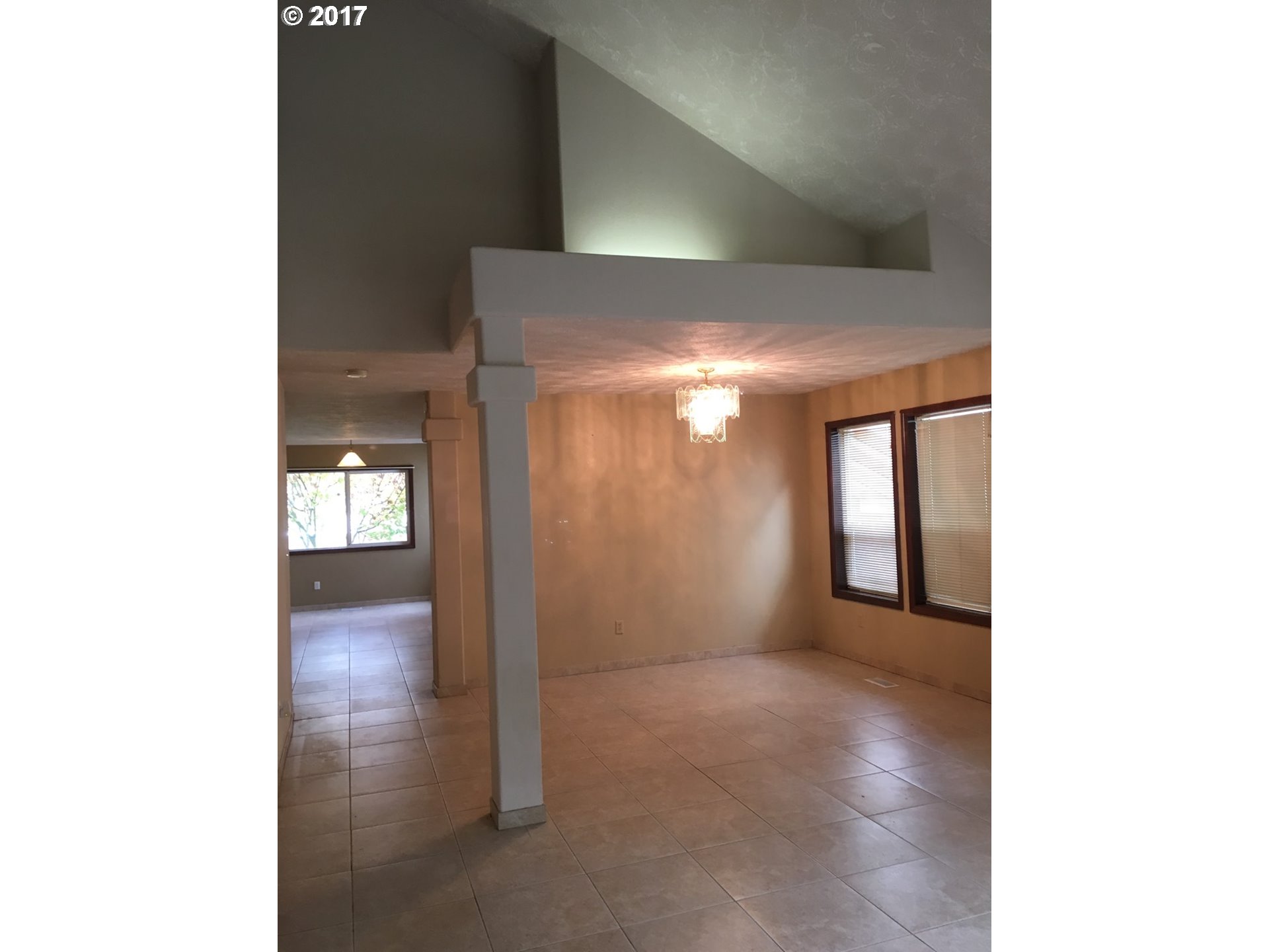 1611 Northeast Gertz Road Portland, OR 97211 - Photo 4 of 24 Gallery Image 4