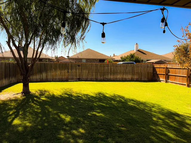 $2,200 | 5725 110th Street, Lubbock, TX 79424