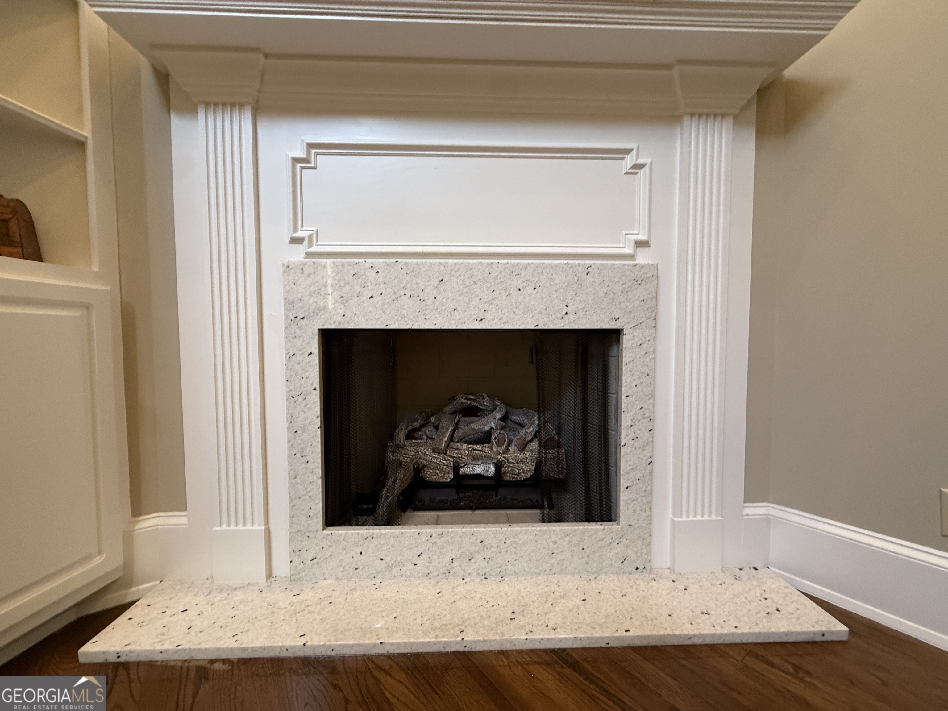 113 Parks Ridge Road Dublin, GA 31021 - Photo 56 of 99 a living room with a fireplace