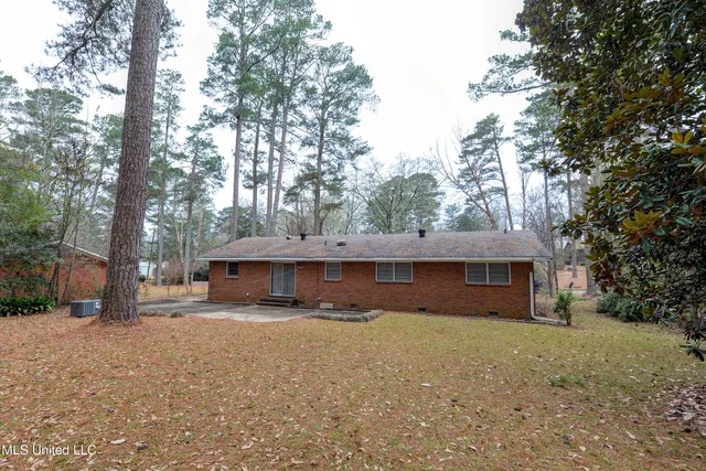 $159,125 | 735 Forest Park Circle, Philadelphia, MS 39350