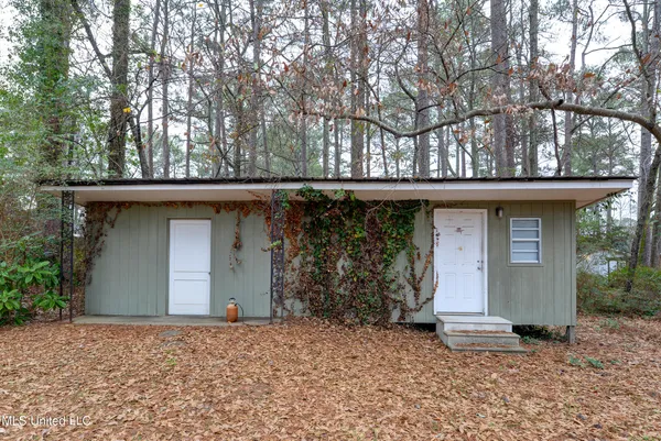 $159,125 | 735 Forest Park Circle, Philadelphia, MS 39350