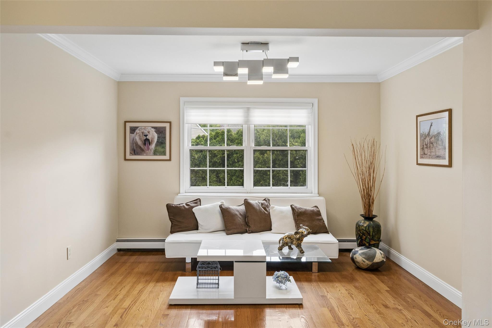 192 Split Rock Road Syosset, NY 11791 - Photo 25 of 36