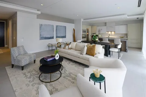 $1,250,000 | 2408 Victory Park Lane, Unit 1039, Dallas, TX 75219
