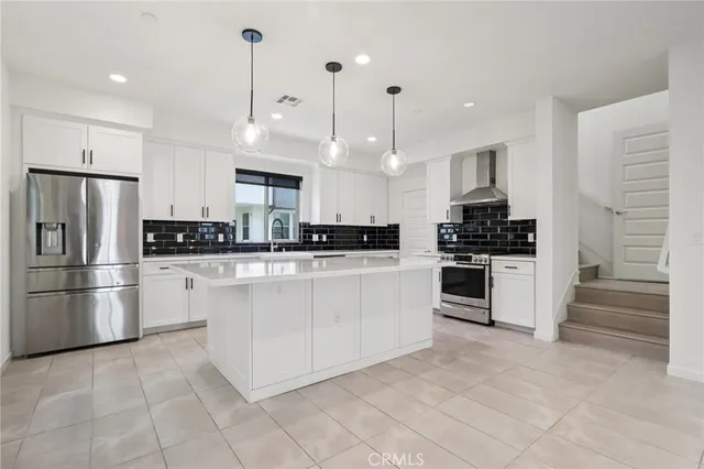 $939,500 | 19531 Cardigan Drive, Northridge, CA 91324