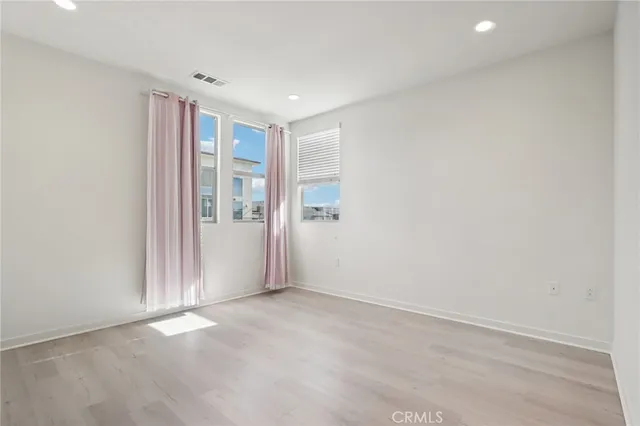 $939,500 | 19531 Cardigan Drive, Northridge, CA 91324