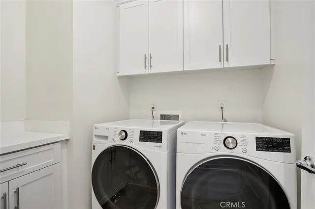 $939,500 | 19531 Cardigan Drive, Northridge, CA 91324