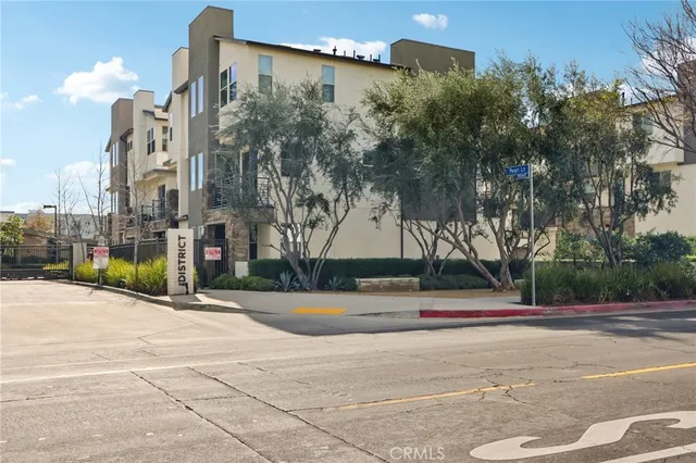 $939,500 | 19531 Cardigan Drive, Northridge, CA 91324