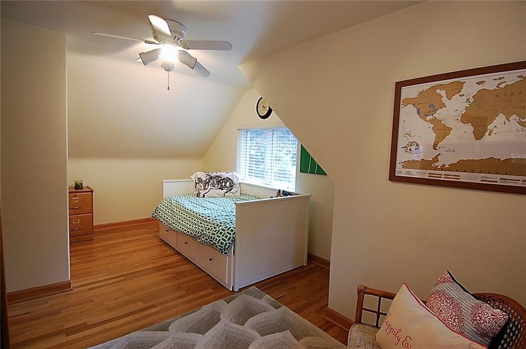 226 Rockingham Road Pittsburgh, PA 15238 - Photo 13 of 25 Gallery Image 13